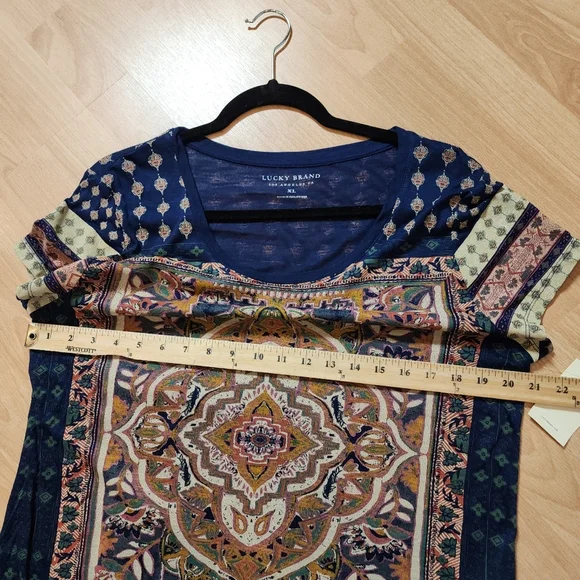 NWT Lucky Brand Persian Carpet Scoop Neck Short Sleeve Tee Shirt Navy XL - Picture 11 of 16